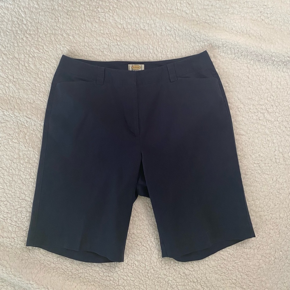 Talbots Navy Bermuda shorts Women’s, size 14W, stretch